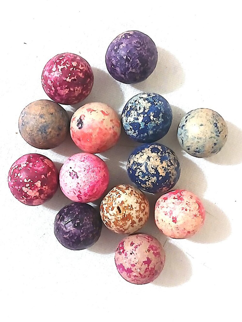 Lot of 13 Vintage Speckled Clay / Earthenware Marbles 16mm Bennington Style